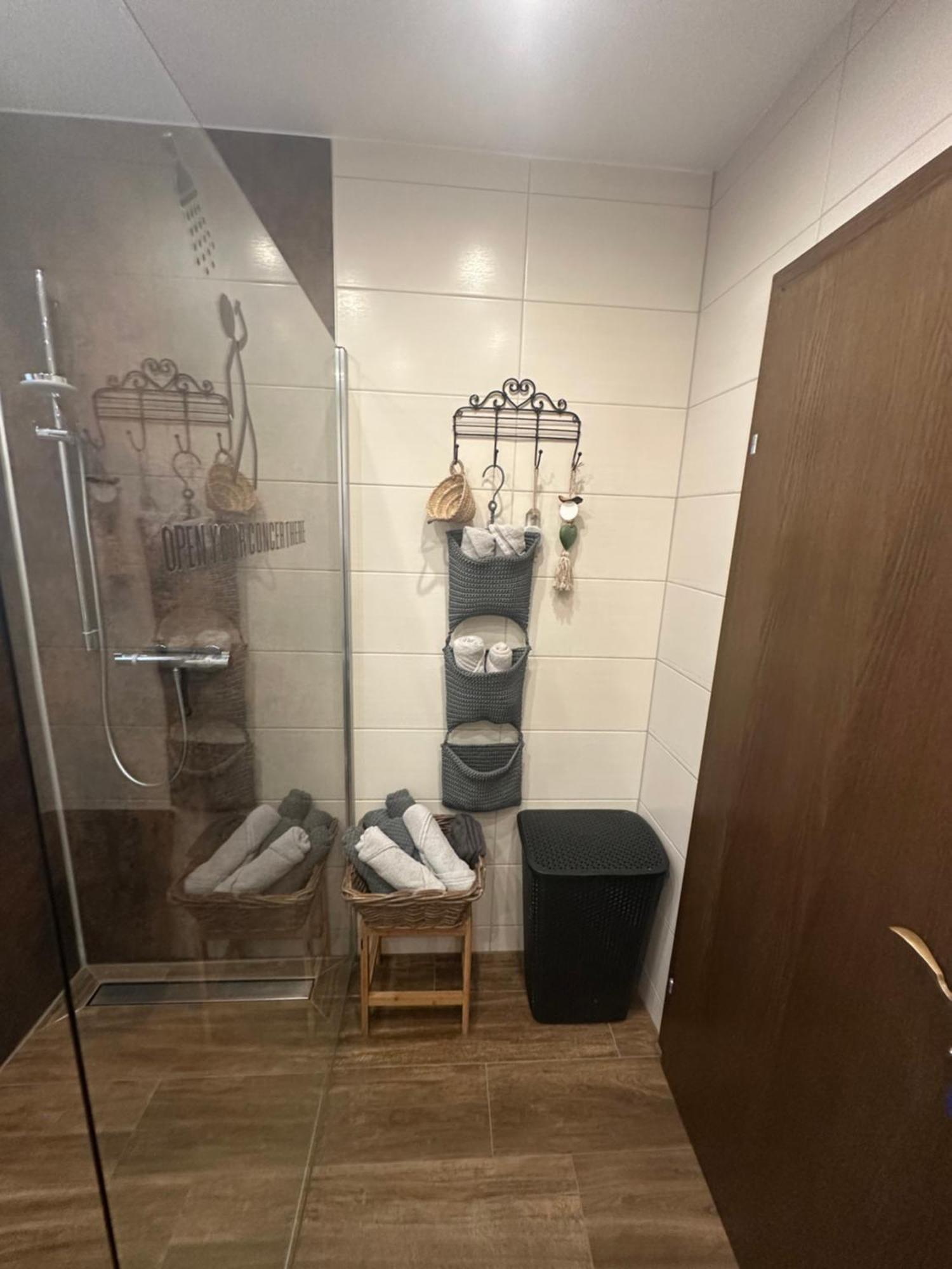Poelstaler Berghuette Apartment Oberzeiring ภายนอก รูปภาพ